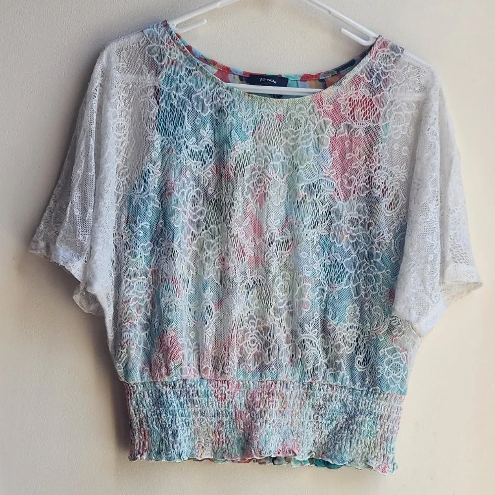 Bwear White Lace Ruched Blouse Size Medium - Picture 6 of 16